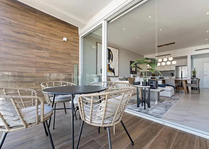 Apartamento Luxury With Pool&jacuzzi On Terrace In Médano *